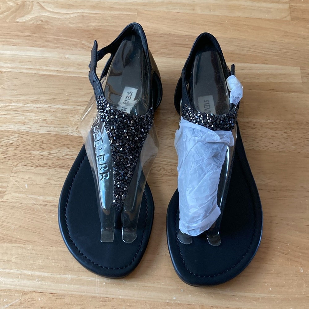 Steve Madden Black Beaded Flat Sandals